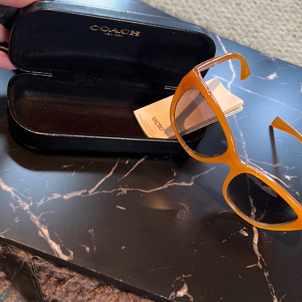 Like New COACH sunglasses